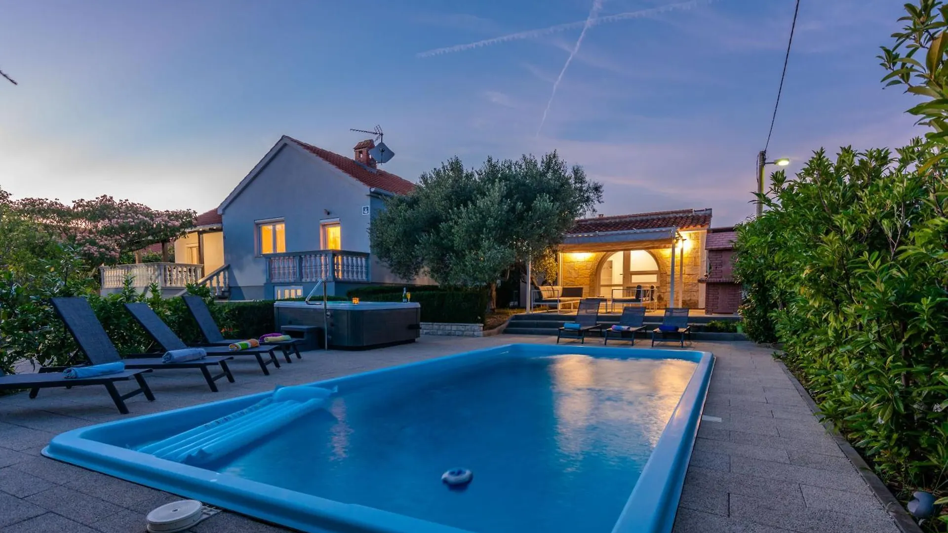 Holiday House Lavanda Gornji Zemunik